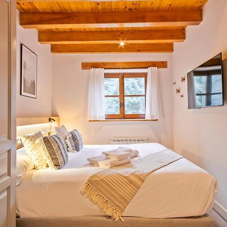Luderna - Apartamento Con Jardin Pleta De Arties Montardo 外观 照片